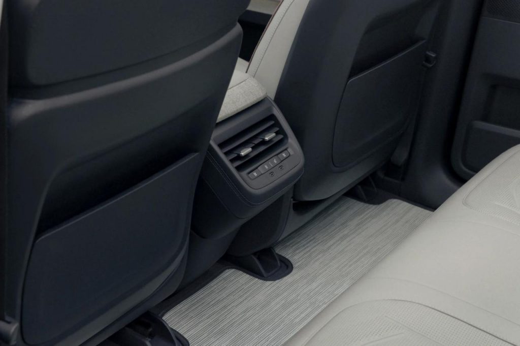 hd-rivian-r3-et-r3x-2028-20