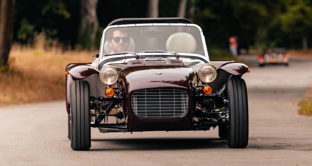 Caterham Super Seven 600 et 2000 : vive le disco !