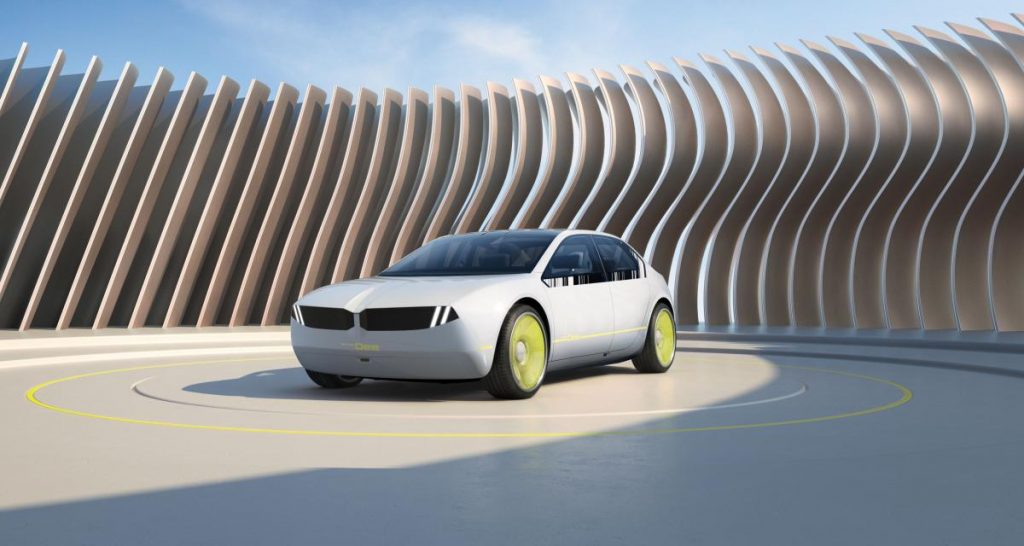CES 2023 : BMW i Vision Dee