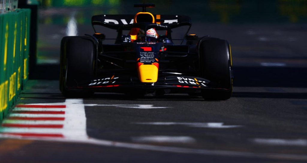 F1 Bakou 2022 Course : Verstappen facile, KO technique pour Ferrari