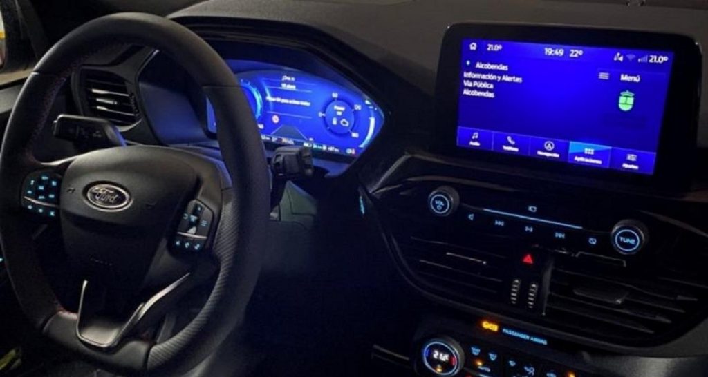 Ford / Allemagne : un tribunal interdit la vente de véhicules connectés