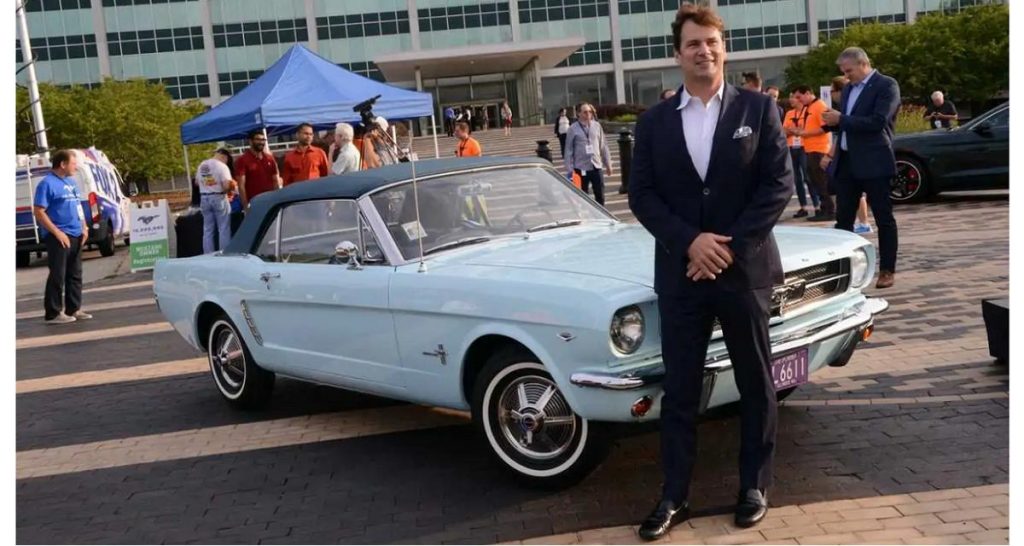 Ford se prépare à dévoiler la dernière Mustang thermique