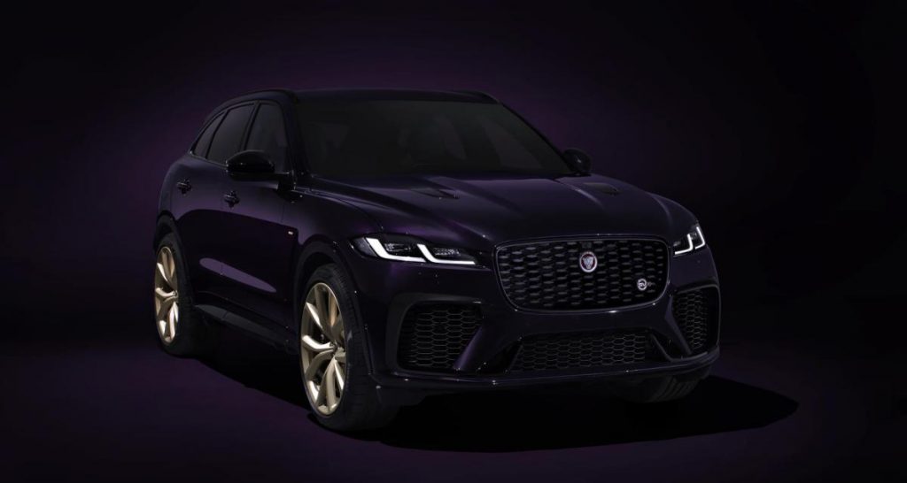 Jaguar foire sa com’ pour le F-Pace SVR 1988