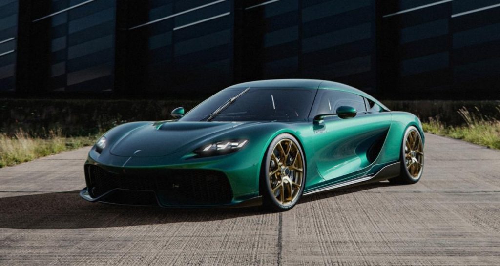 Koenigsegg présente la mégacar Gemera de production