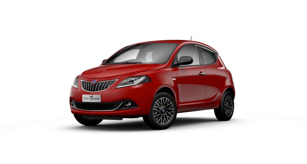La Lancia Ypsilon s’offre une réorganisation de gamme