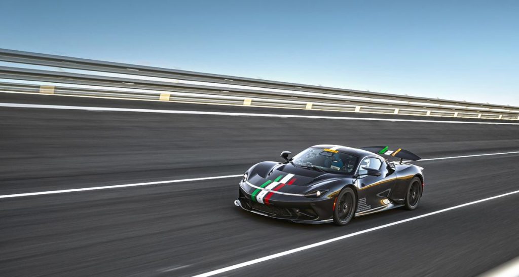 La Pinifarina Battista trahit la Rimac Nevera !