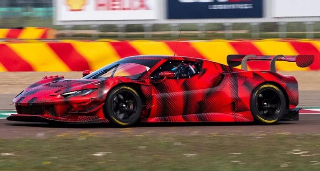 Premier roulage de la Ferrari 296 GT3