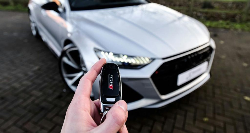 Quel salaire faut-il pour obtenir un crédit auto ?