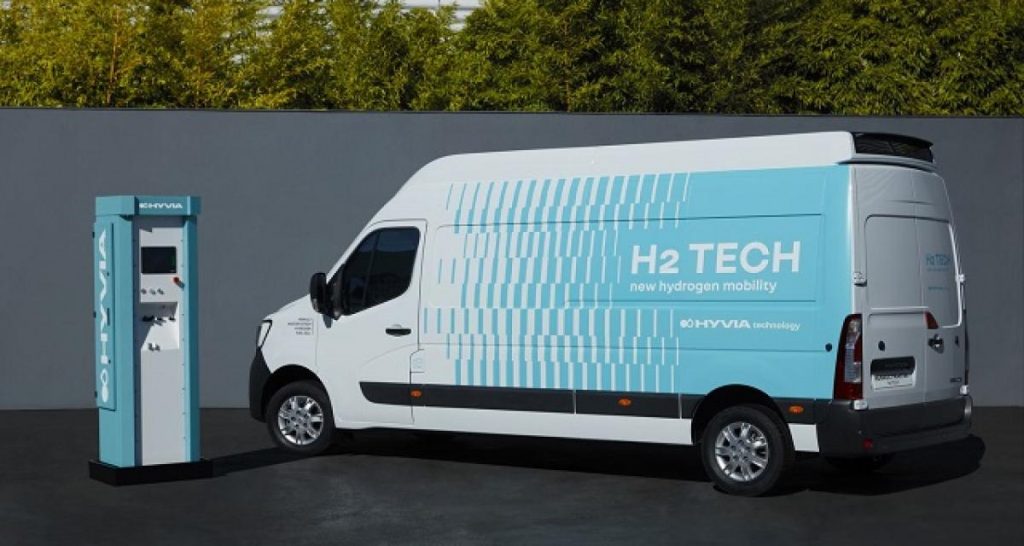 Renault met les gaz sur l’hydrogène pour les VU à Flins