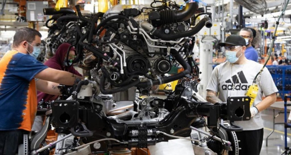 Stellantis présente un nouveau 6 cylindres en ligne