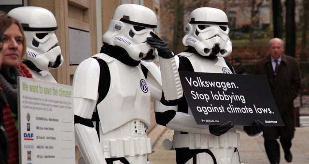 Volkswagen contre de la com’ sur son lobbying climatique