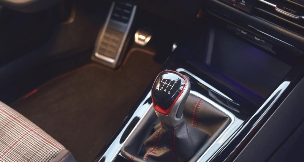 Volkswagen Golf GTI 380 : boîte manuelle !
