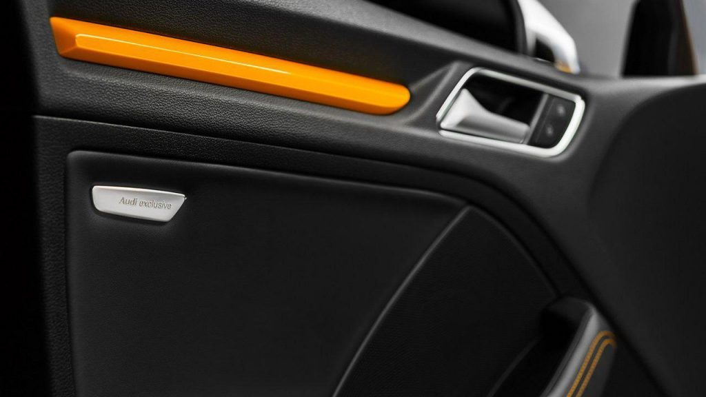 hd-audi_s3_sedan_exclusive_edition_aux_usa_1-8