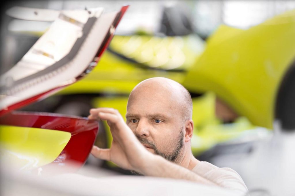 hd-bmw_30_csl_hommage_1-9