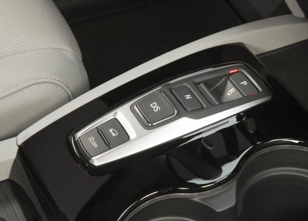 hd-chicago_2015_honda_pilot_1-10