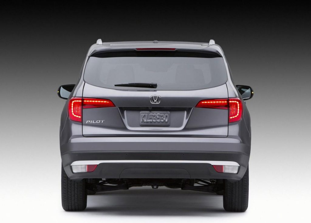 hd-chicago_2015_honda_pilot_1-20