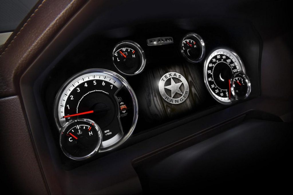 hd-dallas_2015_ram_texas_ranger_concept_1