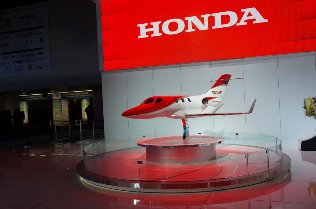 hd-dtroit_2015_live_honda_fcv_concept_1