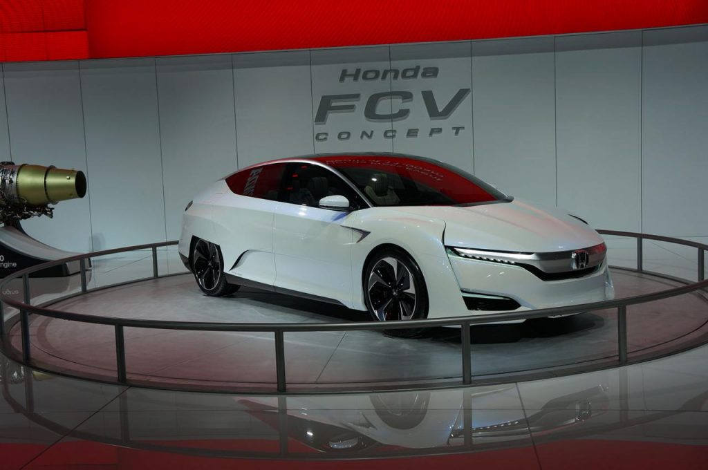 hd-dtroit_2015_live_honda_fcv_concept_1-15