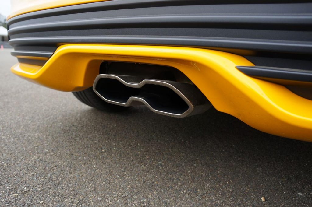 hd-essai_ford_focus_st_accomplie_1-10