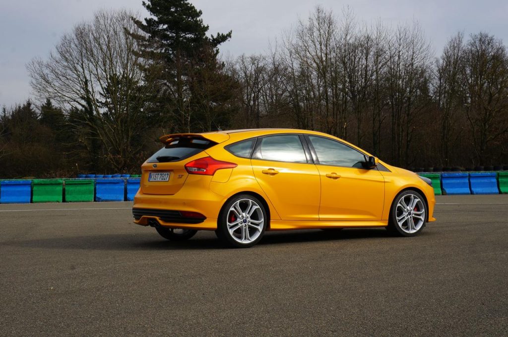 hd-essai_ford_focus_st_accomplie_1-25