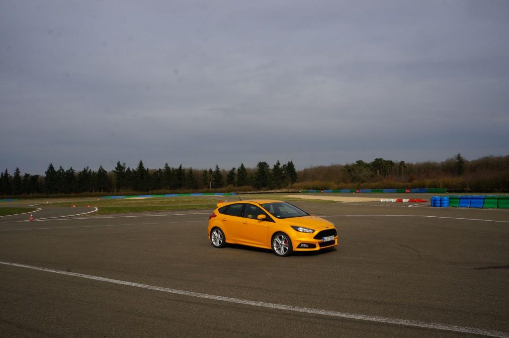 hd-essai_ford_focus_st_accomplie_1-27