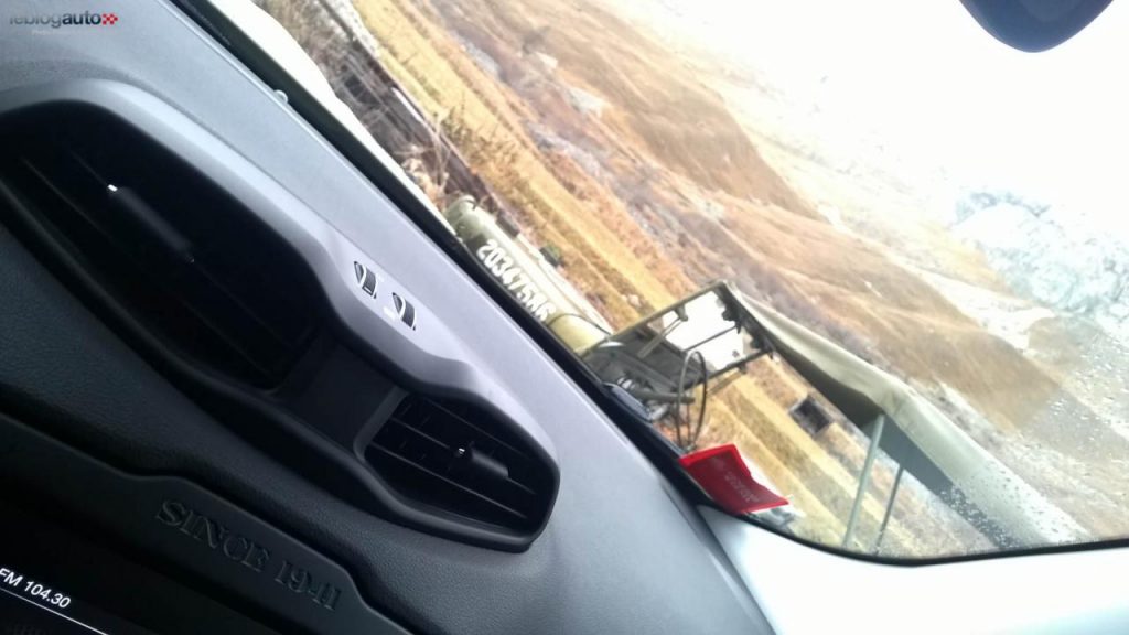 hd-essai_jeep_renegade_pour_bousculer_l_ordre_tabli_1-32