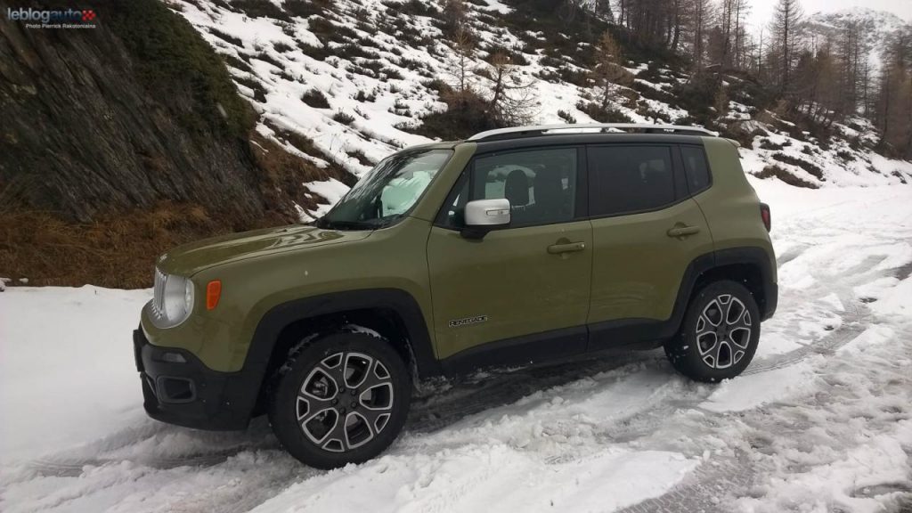 hd-essai_jeep_renegade_pour_bousculer_l_ordre_tabli_1-38