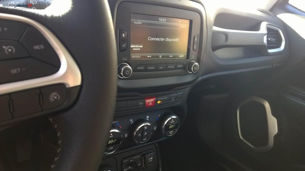 hd-essai_jeep_renegade_pour_bousculer_l_ordre_tabli_1-5