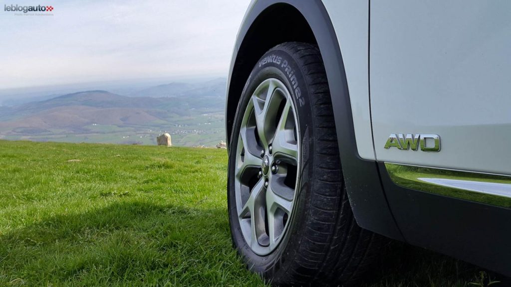 hd-essai_kia_sorento_2015_le_suv_premium_selon_kia_1-6