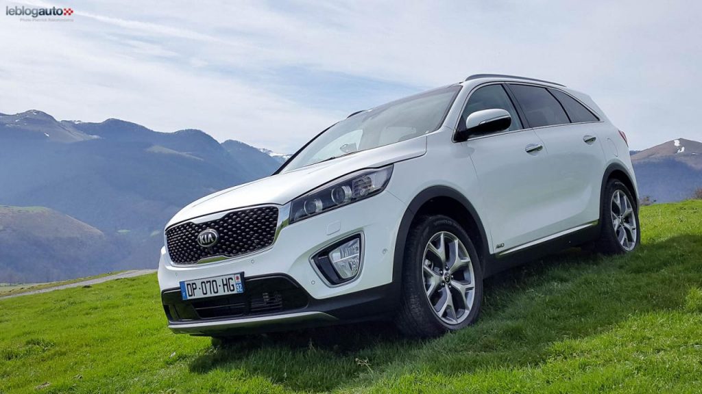 hd-essai_kia_sorento_2015_le_suv_premium_selon_kia_1-9