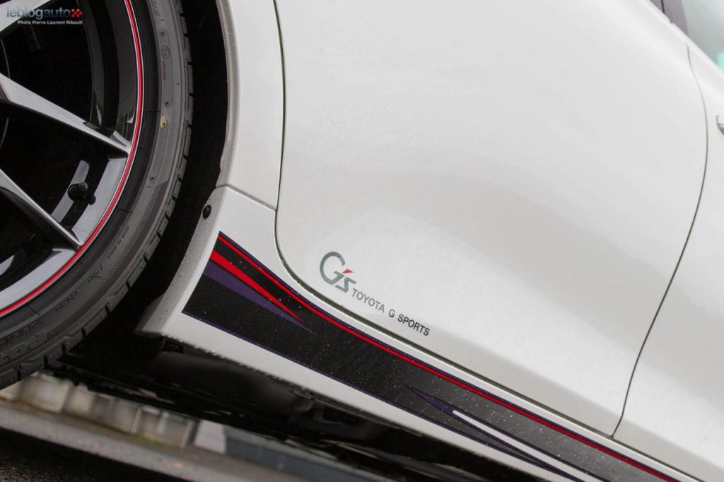 hd-essai_toyota_mark_x_g_s_savoir_faire_2_2_1-7