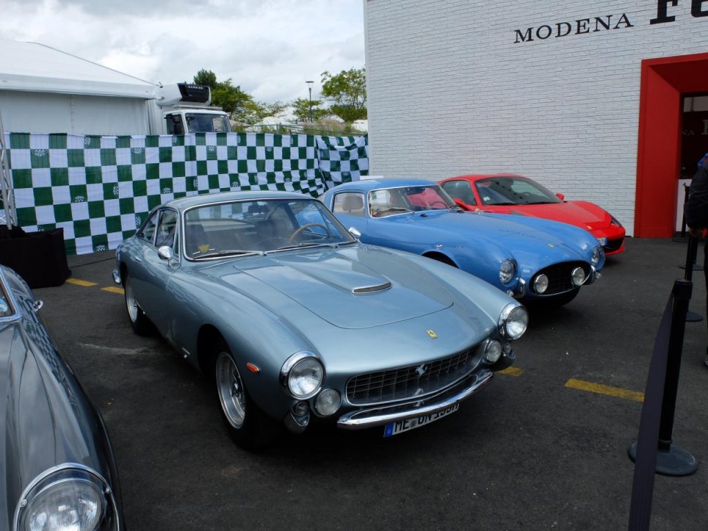 hd-ferrari_au_mans_classic_le_rouge_est_mis_1-18