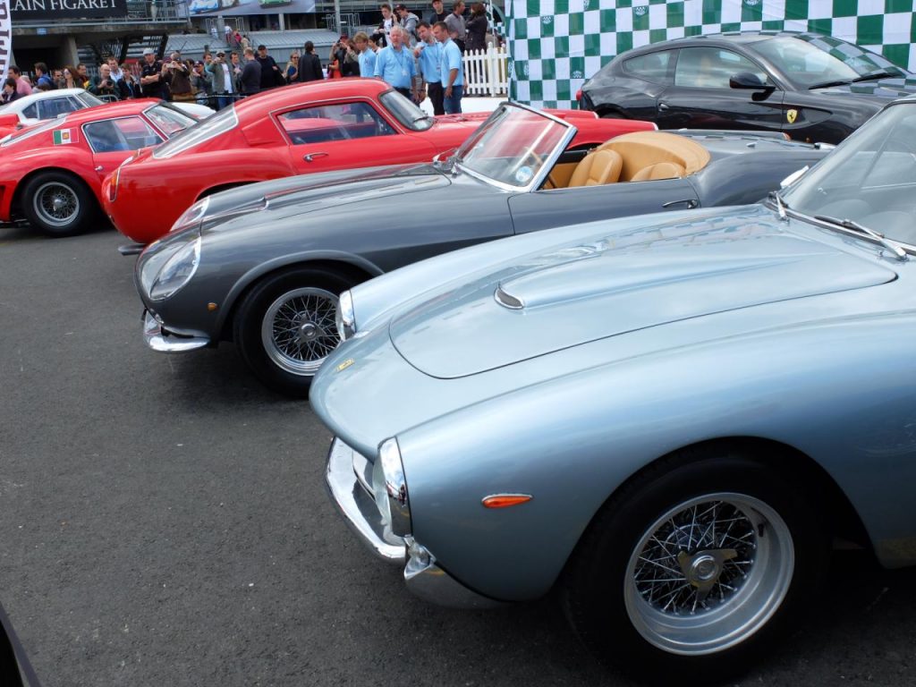 hd-ferrari_au_mans_classic_le_rouge_est_mis_1-20