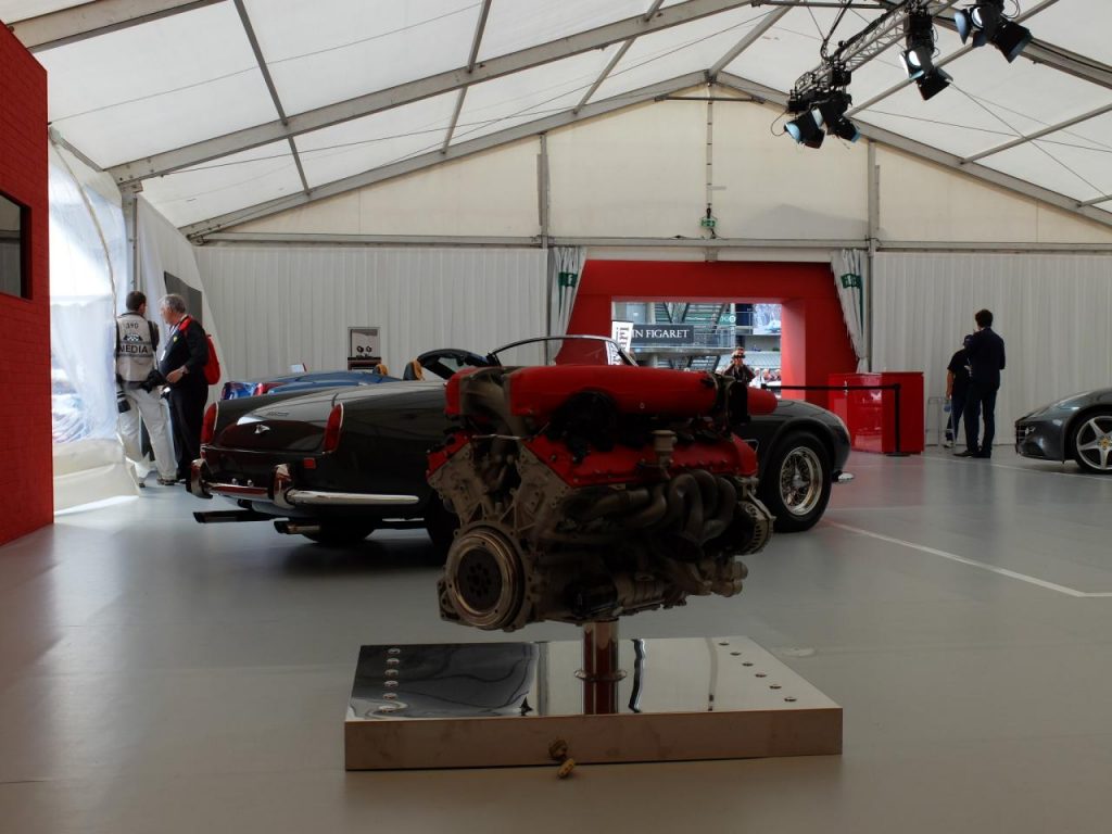 hd-ferrari_au_mans_classic_le_rouge_est_mis_1-28