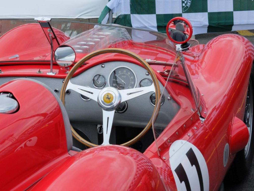 hd-ferrari_au_mans_classic_le_rouge_est_mis_1-38