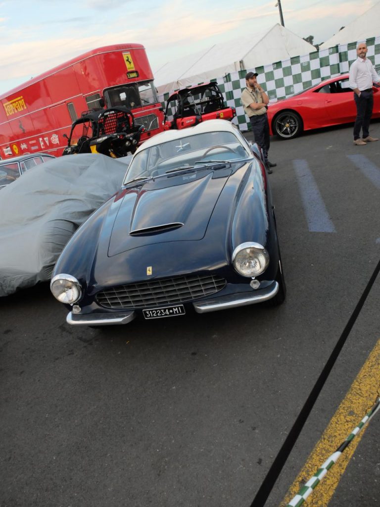 hd-ferrari_au_mans_classic_le_rouge_est_mis_1-6