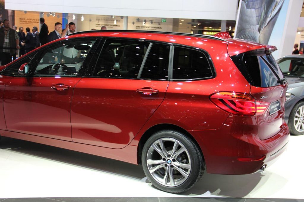 hd-genve_2015_live_bmw_srie_2_gran_tourer_1-10