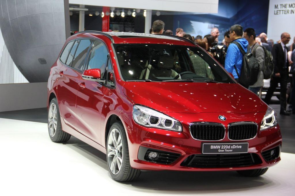 hd-genve_2015_live_bmw_srie_2_gran_tourer_1-12