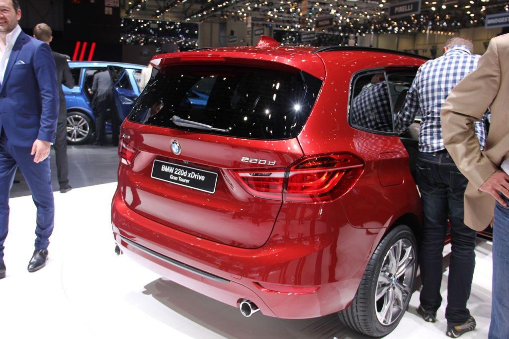 hd-genve_2015_live_bmw_srie_2_gran_tourer_1-7