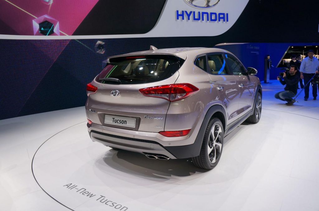 hd-genve_2015_live_hyundai_tucson_1-5
