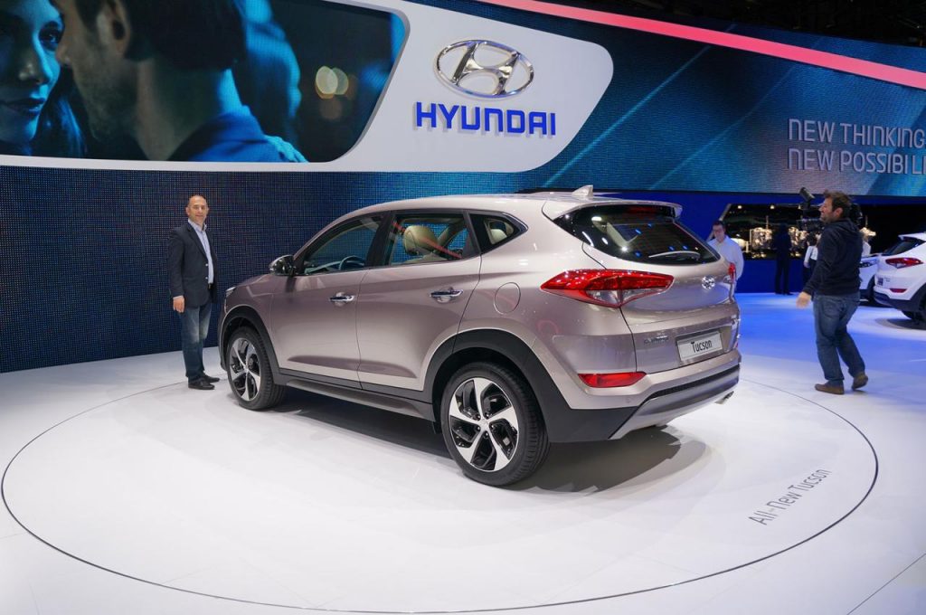hd-genve_2015_live_hyundai_tucson_1-7