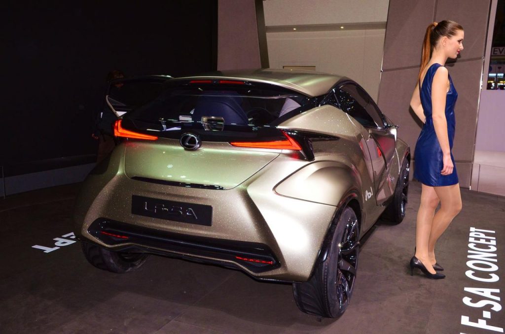 hd-genve_2015_live_lexus_lf_sa_concept_1-10