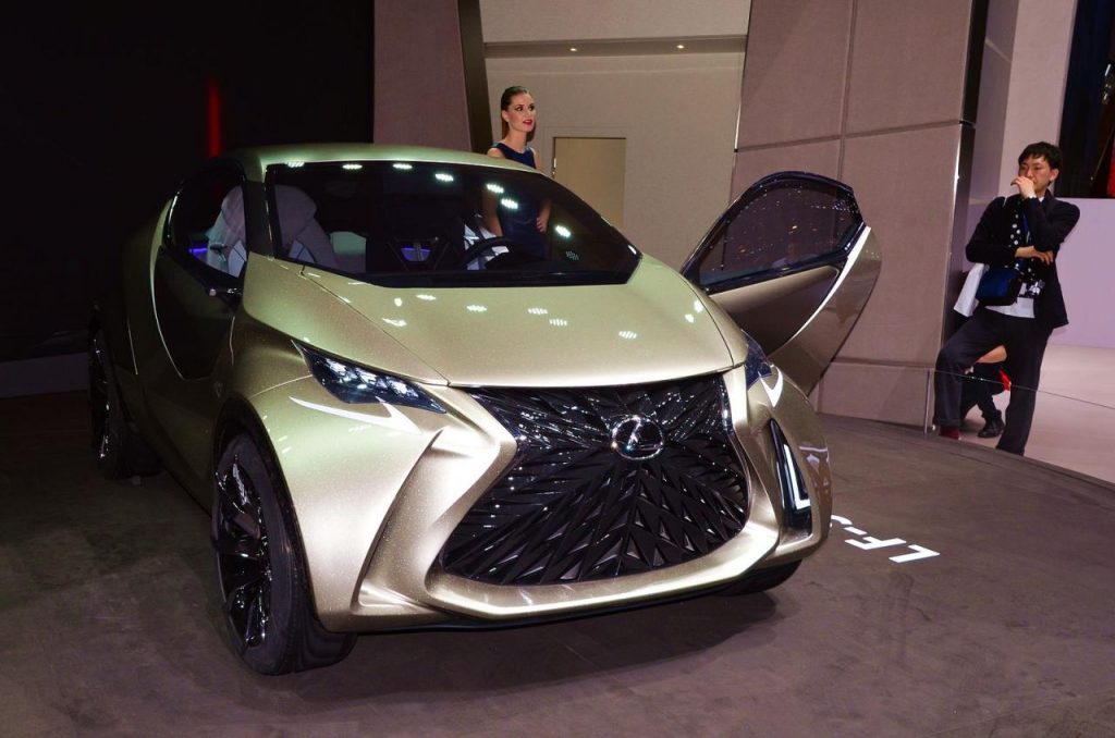 hd-genve_2015_live_lexus_lf_sa_concept_1-16