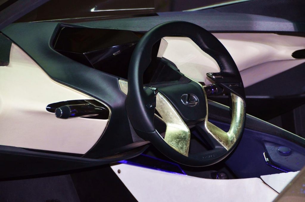 hd-genve_2015_live_lexus_lf_sa_concept_1-8