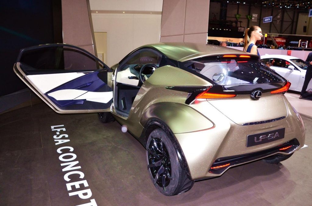 hd-genve_2015_live_lexus_lf_sa_concept_1-9