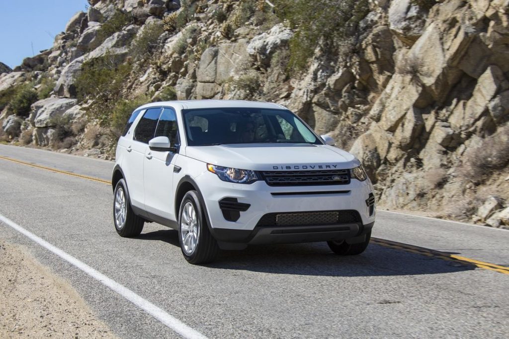hd-land_rover_discovery_sport_launch_edition_aux_usa_1-10
