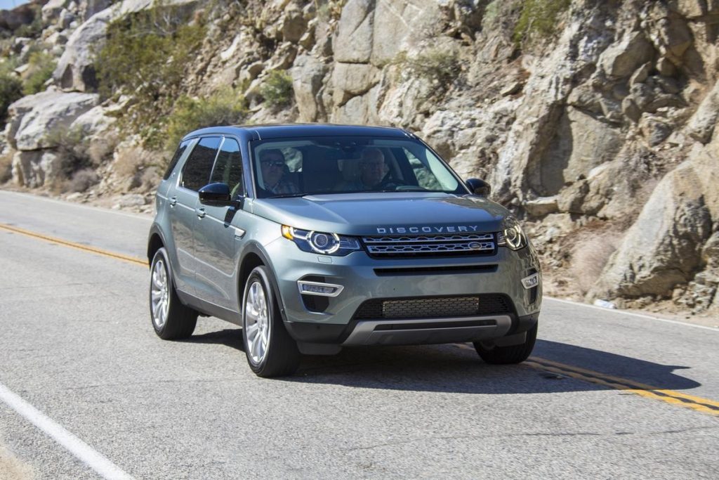 hd-land_rover_discovery_sport_launch_edition_aux_usa_1-11