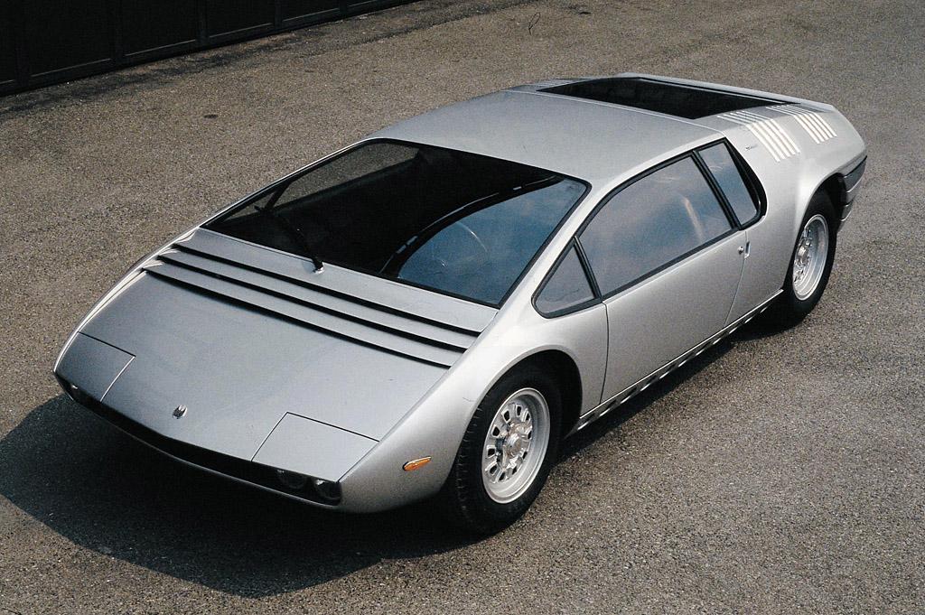 hd-les_concepts_italdesign_bizzarrini_manta_1968_1-18