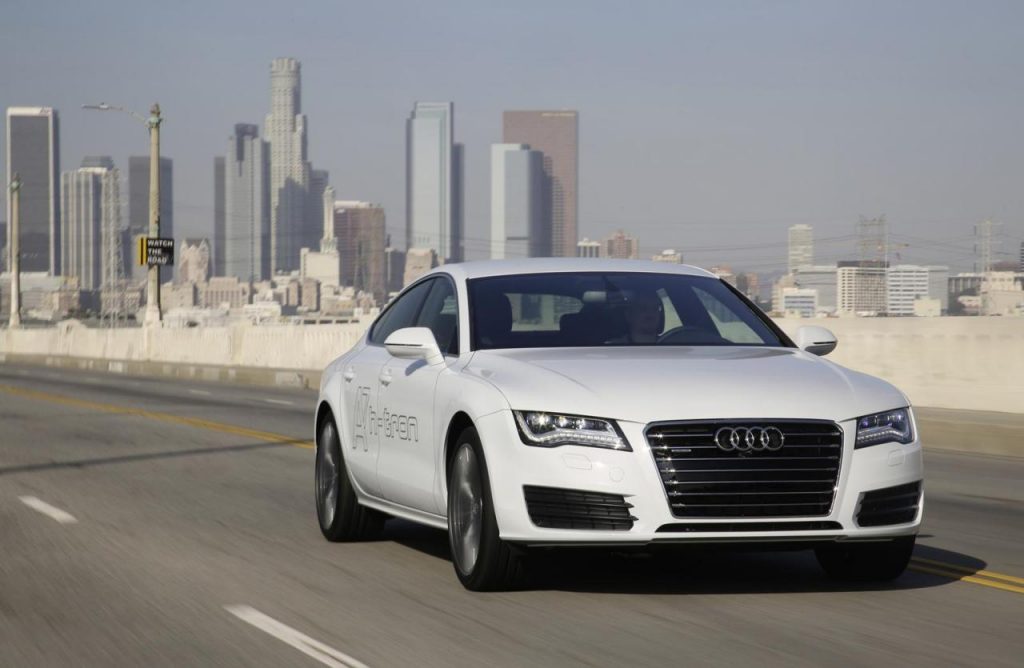 hd-los_angeles_2014_audi_a7_sportback_h_tron_quattro_1-20